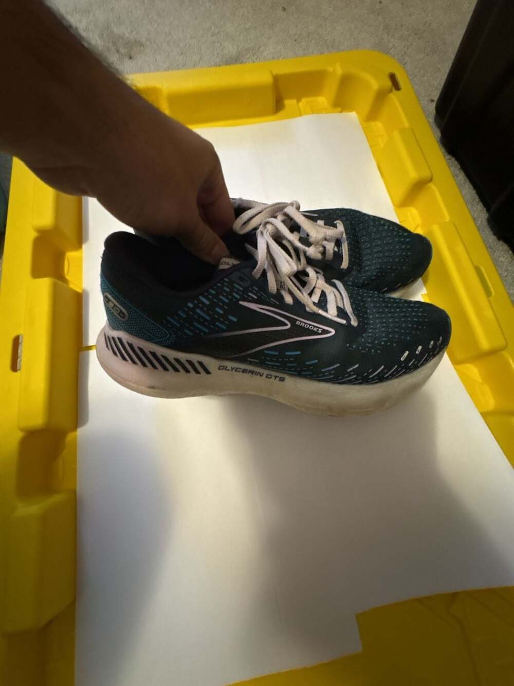 Brooks Glycerin GTS 20 Size 8.5 Blue Running Shoes